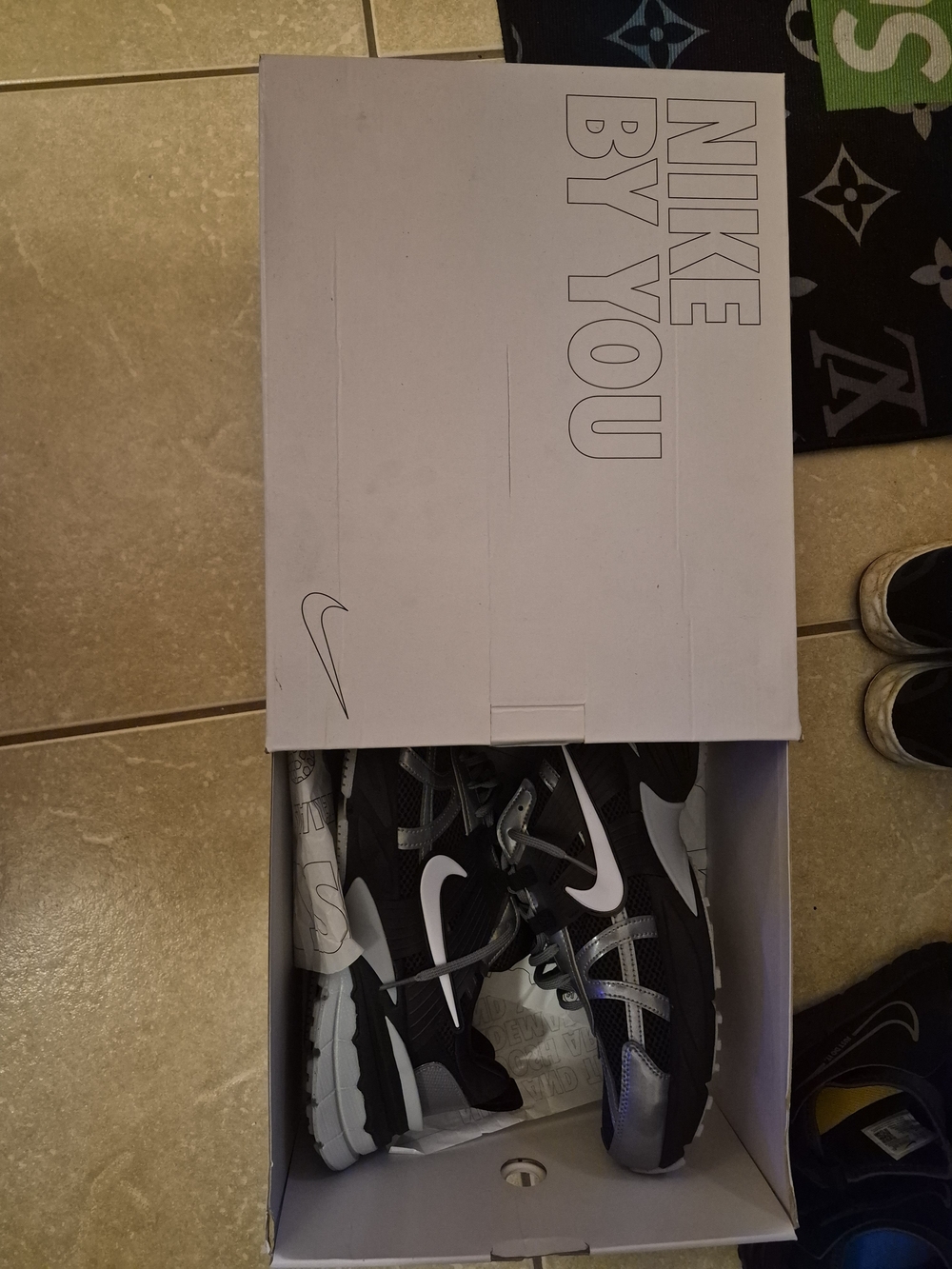 Nike V2K Black Running Sneakers